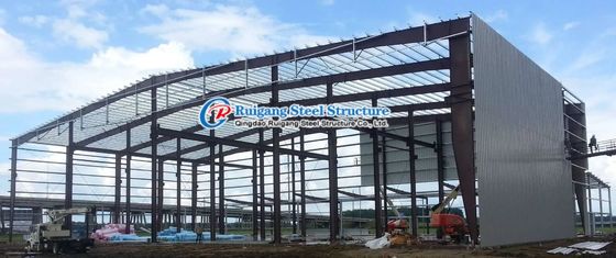 Q355B 屋根壁システムを持つ鋼鉄製の建築物/金属製の建築物