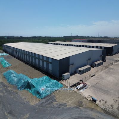 コンクリート基盤のスタイヤ構造倉庫